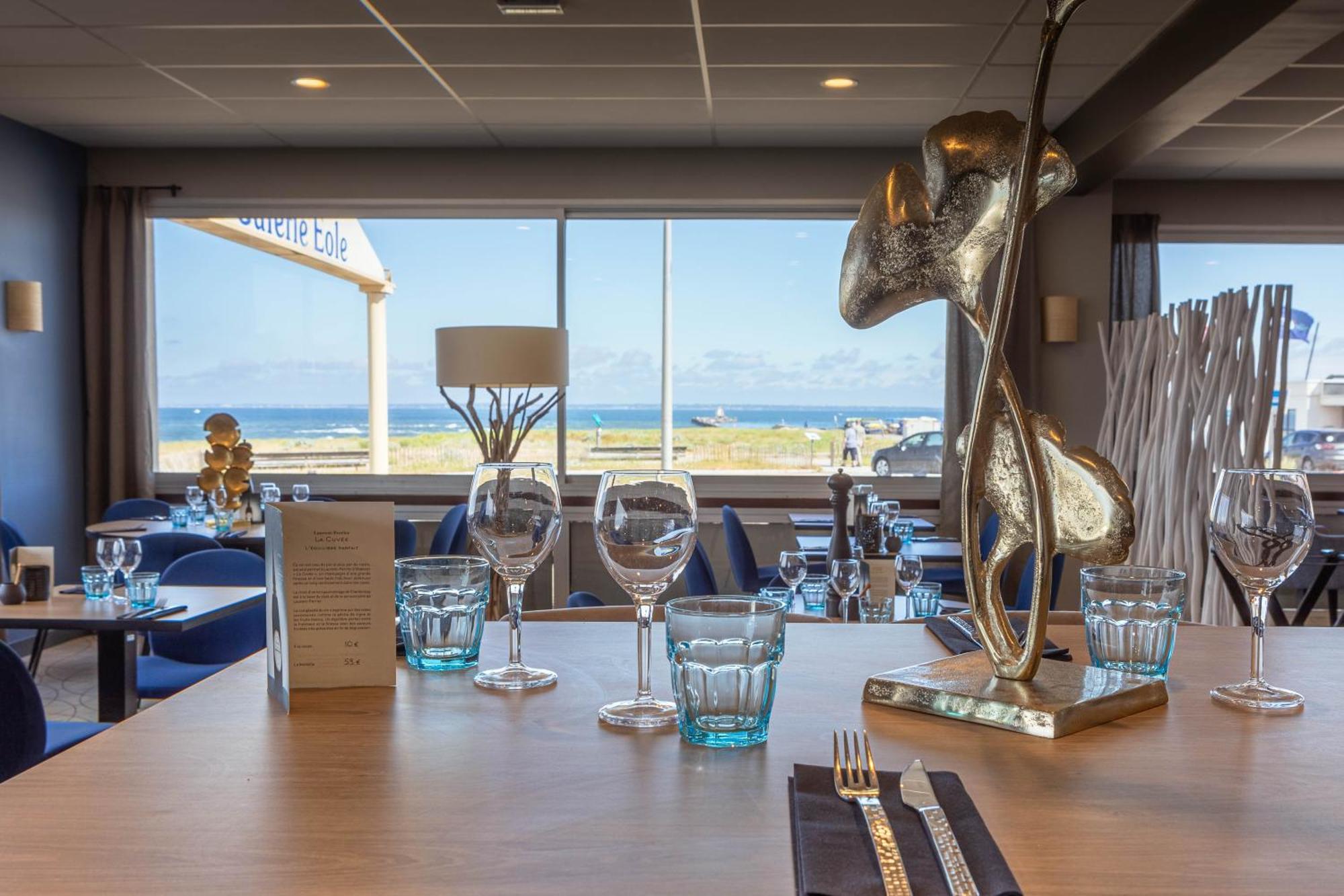 Logis Hotel Le Calluna Restaurant La Flottille Prefailles Ngoại thất bức ảnh